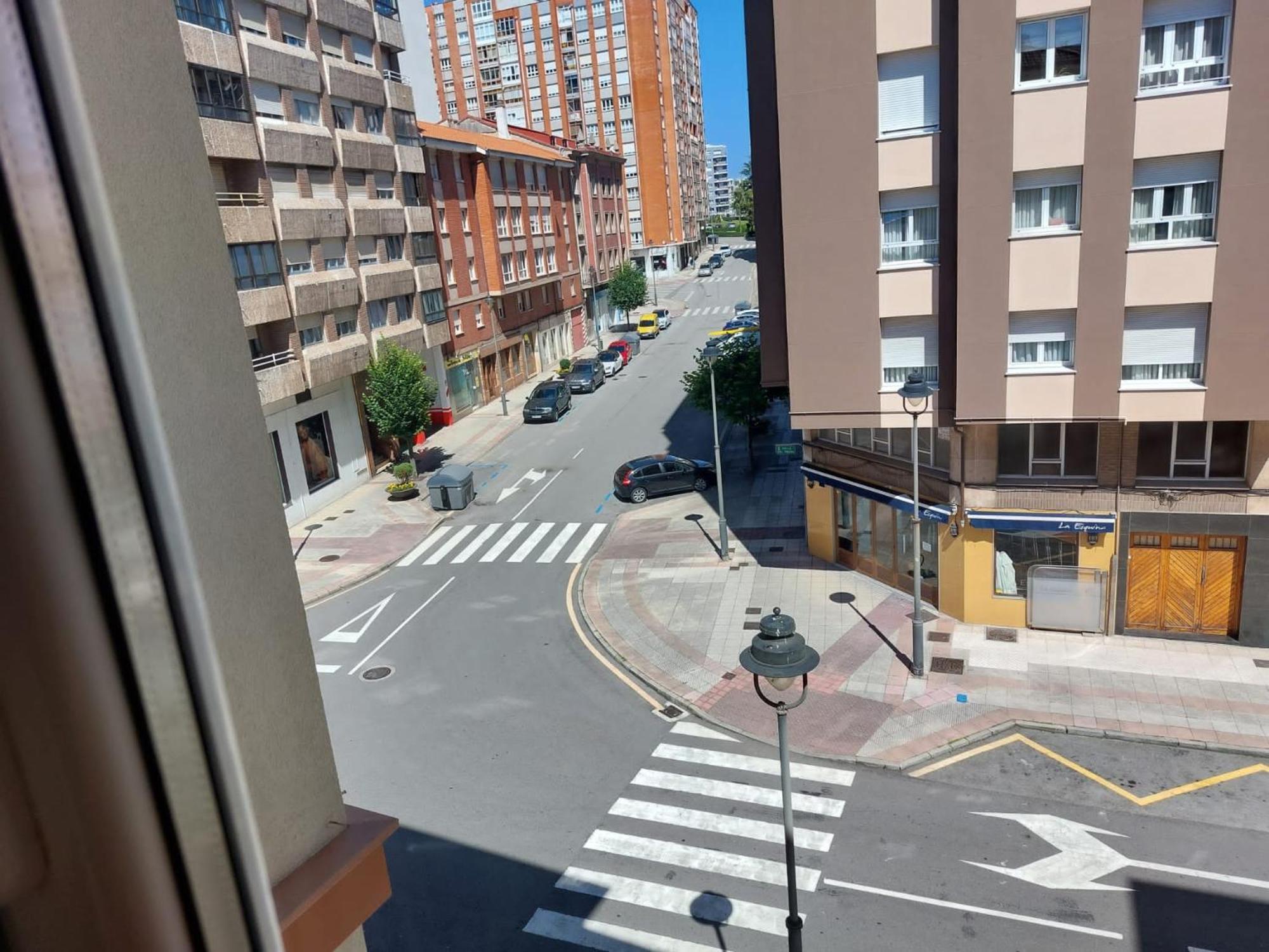 Piso En El Centro Apto 5 Personas Con Garaje Privado Avilés Exterior foto